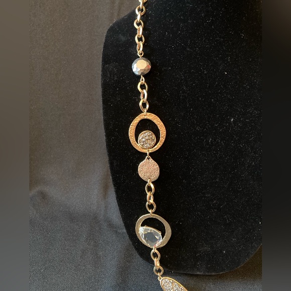 👻Necklace and Pierced Earrings Set - Picture 3 of 5